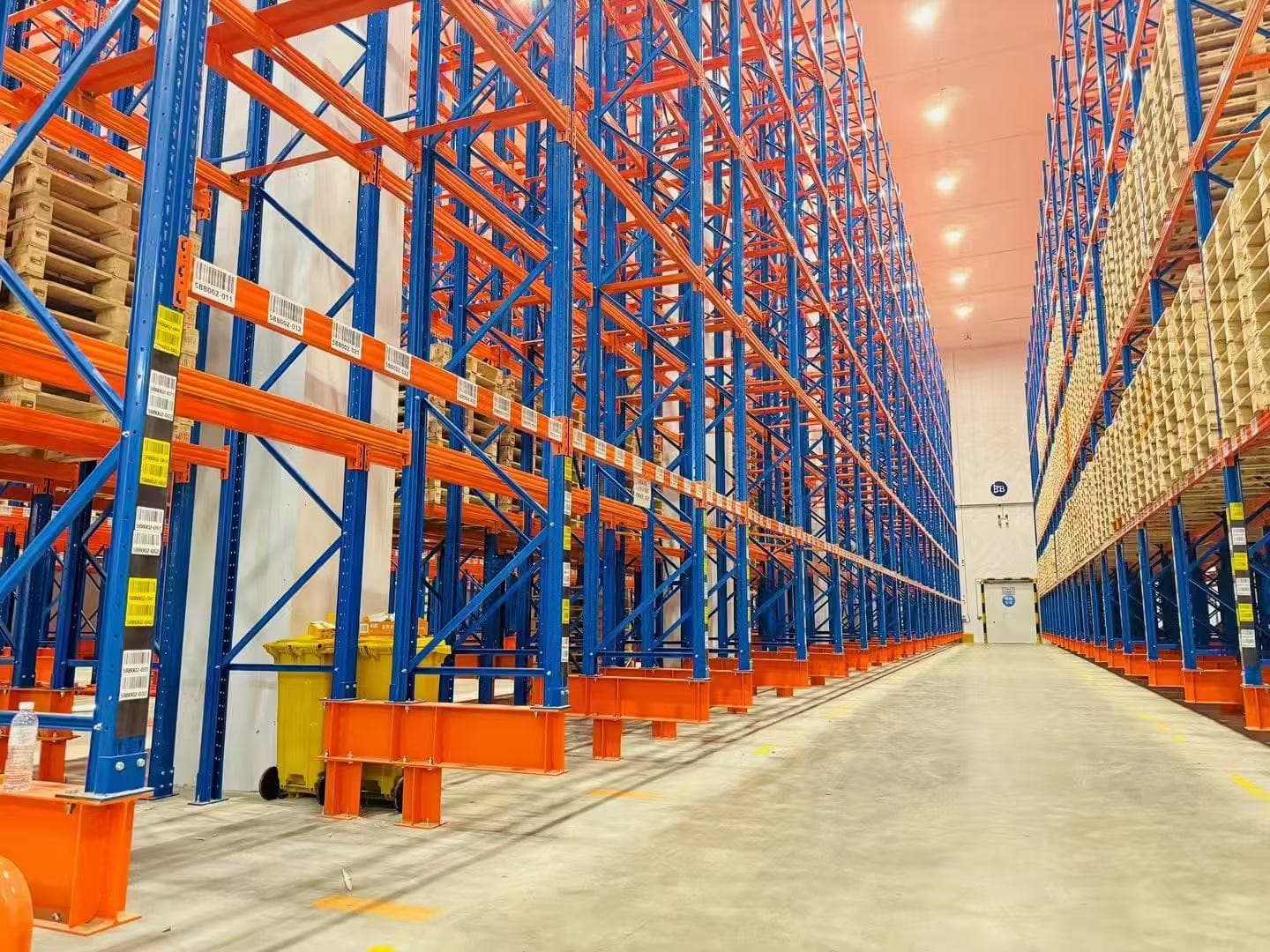 Warehouse Storage System